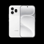 صورة مقارنة بين هاتفي هونر 600 وهونر 600 برو، تصميم عصري بخلفية مظلمة وإضاءات نيون زرقاء وبرتقالية